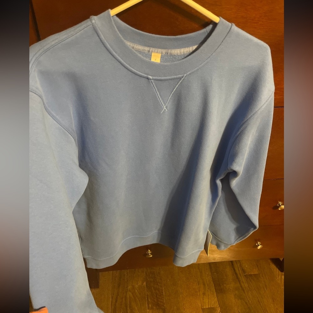 All yours crew blue nile NWT SIZE
8